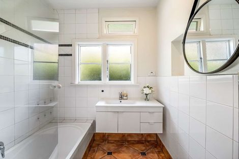 Photo of property in 54 Forfar Street, St Albans, Christchurch, 8014