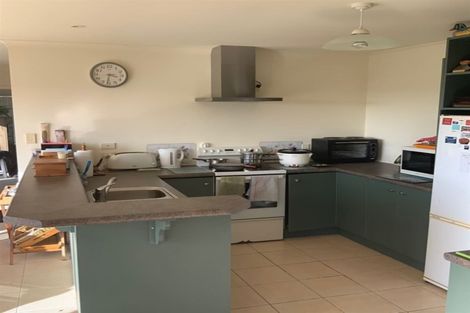 Photo of property in 78c Hyland Place, Waiuku, 2681