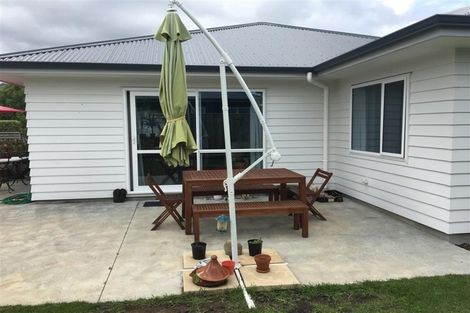 Photo of property in 14 Linwood Drive, Paraparaumu, 5032