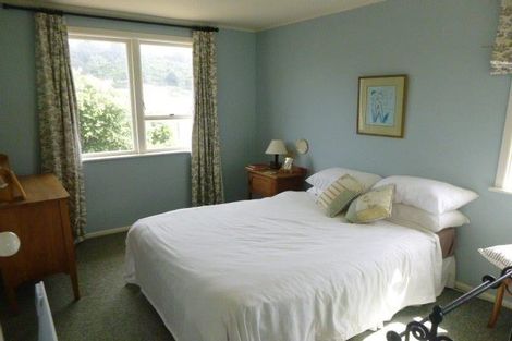 Photo of property in 15 Hector Street, Seatoun, Wellington, 6022