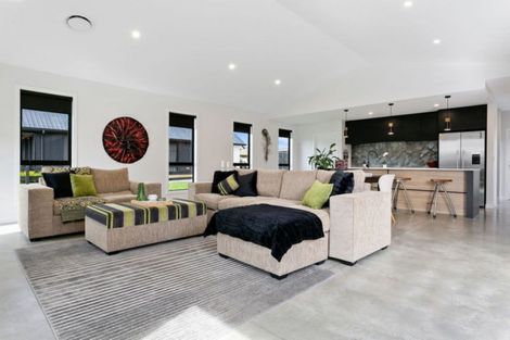 Photo of property in 9 Nikale Street, Cambridge, 3434