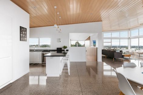 Photo of property in 19 Utopia Park Heights, Welcome Bay, Tauranga, 3112