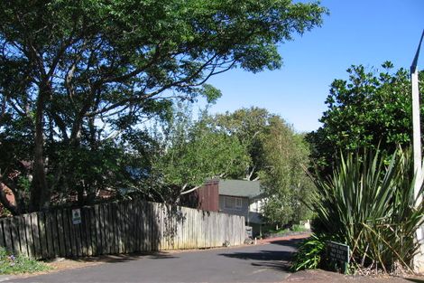 Photo of property in 29 Sylvan Park Avenue, Milford, Auckland, 0620