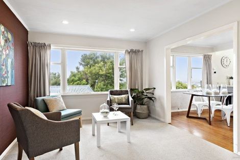 Photo of property in 125 Broderick Road, Johnsonville, Wellington, 6037