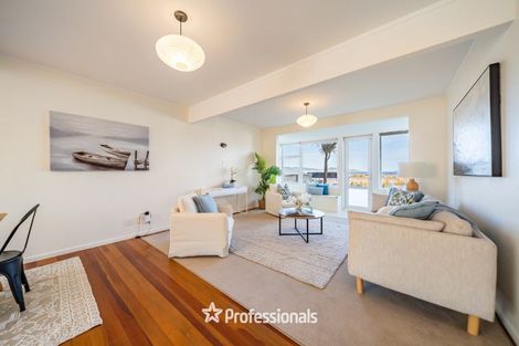 Photo of property in 1 Aurora Street, Petone, Lower Hutt, 5012