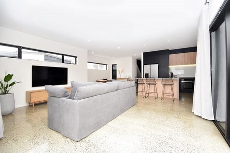 Photo of property in 58 Hayfield Way, Karaka, Papakura, 2113