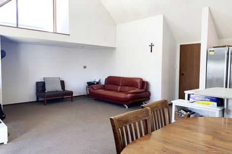 Photo of property in 43n Waimairi Road, Upper Riccarton, Christchurch, 8041