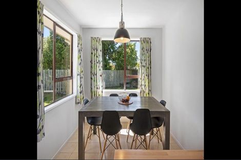 Photo of property in 16 Torlesse Crescent, Darfield, 7510