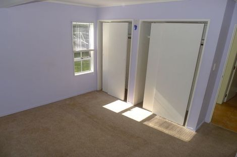 Photo of property in 2 Winara Avenue, Waikanae, 5036