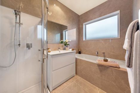 Photo of property in 171 Jutland Road, Pukekohe, 2120