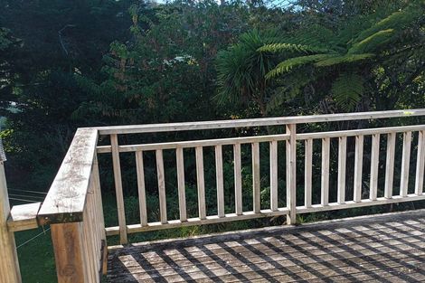 Photo of property in 54 Chippendale Crescent, Birkdale, Auckland, 0626
