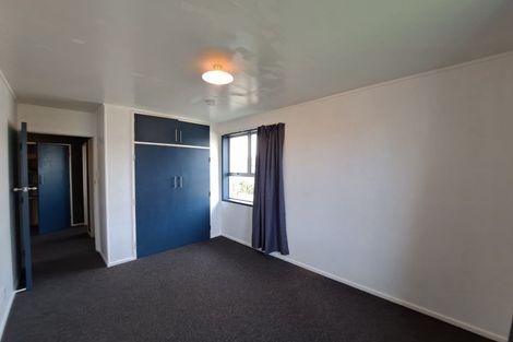 Photo of property in 35 Camellia Avenue, Bell Block, New Plymouth, 4312