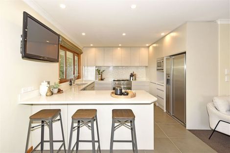 Photo of property in 2 Hadlow Place, Burnside, Christchurch, 8041