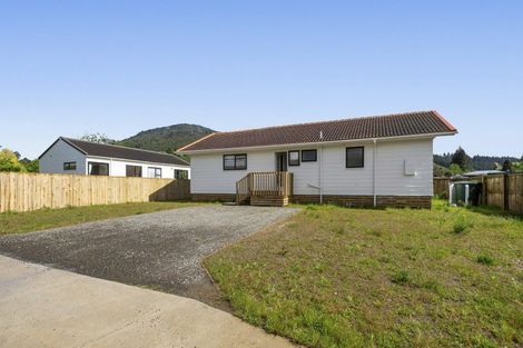 Photo of property in 19d Bell Road, Western Heights, Rotorua, 3015