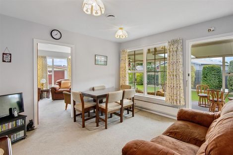 Photo of property in 12 Springmead Place, Hornby, Christchurch, 8042