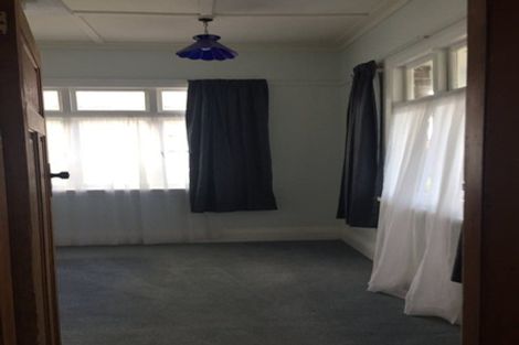 Photo of property in 17a Princes Street, Hawera, 4610