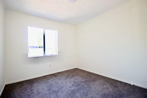 Photo of property in 64 Borich Road, Sunnyvale, Auckland, 0612
