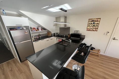 Photo of property in 239u6 Adelaide Road, Newtown, Wellington, 6021