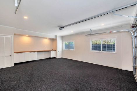 Photo of property in 52 Roberts Road, Te Atatu South, Auckland, 0610