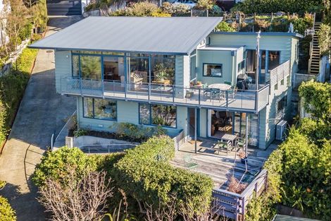 Photo of property in 74 Falkirk Avenue, Seatoun, Wellington, 6022