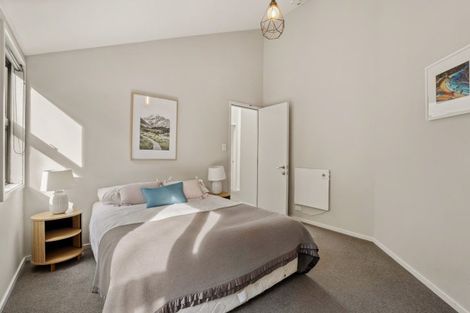 Photo of property in 13 Malaghan Street, Queenstown, 9300