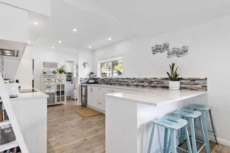 Photo of property in 31 Bramley Drive, Omokoroa, 3114
