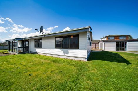 Photo of property in 16a Murdoch Street, Hawera, 4610
