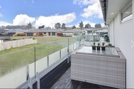Photo of property in 15 Aroha Street, Pegasus, 7612