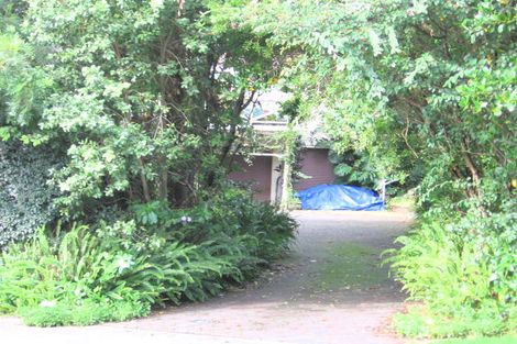 Photo of property in 23 Pohutukawa Avenue, Red Beach, 0932