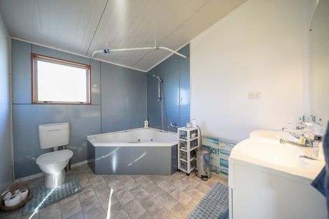 Photo of property in 112 Pasture Street, Lumsden, 9730