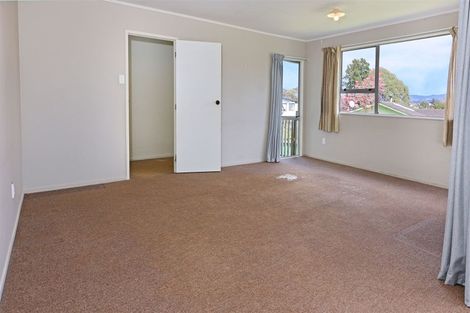 Photo of property in 54 Donovan Avenue, Massey, Auckland, 0614