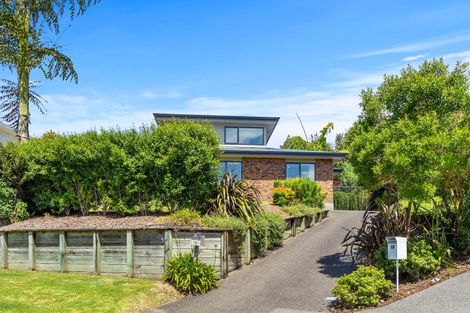 Photo of property in 18 Ko Place, Pyes Pa, Tauranga, 3112