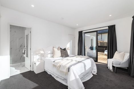 Photo of property in 257a Edgeware Road, Edgeware, Christchurch, 8013