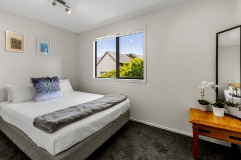 Photo of property in 24 Stone Ridge Place, Queenstown, 9300