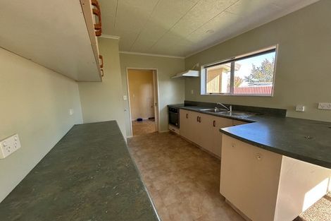 Photo of property in 8 Hogg Crescent, Masterton, 5810