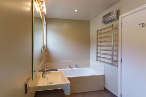 Photo of property in 16 Hidden Hills Drive, Wanaka, 9305