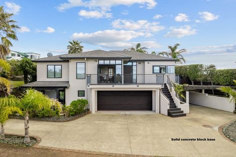 Photo of property in 5 Caversham Drive, Torbay, Auckland, 0630
