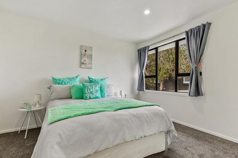 Photo of property in 38 Meilland Place, Glen Eden, Auckland, 0602