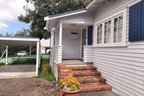 Photo of property in 9 Titirangi Road, New Lynn, Auckland, 0600