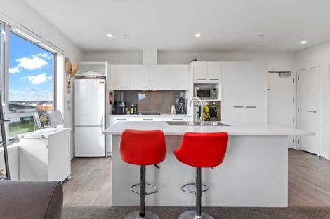 Photo of property in 201/160a Hobsonville Point Road, Hobsonville, Auckland, 0616