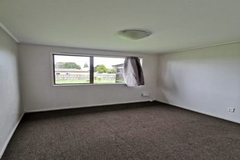 Photo of property in 7 Poinsettia Place, Henderson, Auckland, 0610