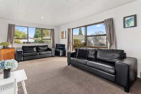Photo of property in 20 Robinson Avenue, Holdens Bay, Rotorua, 3010