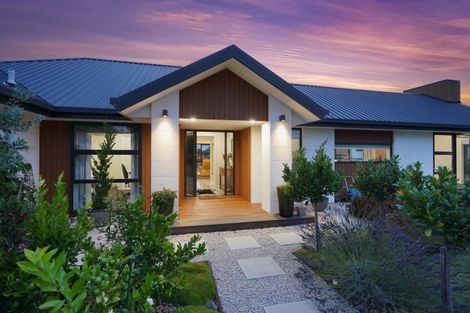 Photo of property in 11 Mara-kai Place, Pegasus, 7612