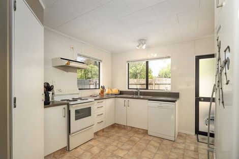 Photo of property in 7a Lee Street, Whitianga, 3510