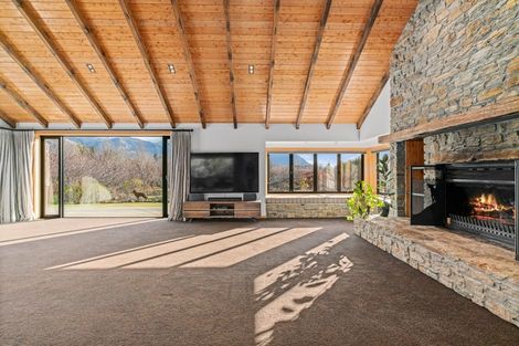 Photo of property in 46 Ballantyne Road, Wanaka, 9305