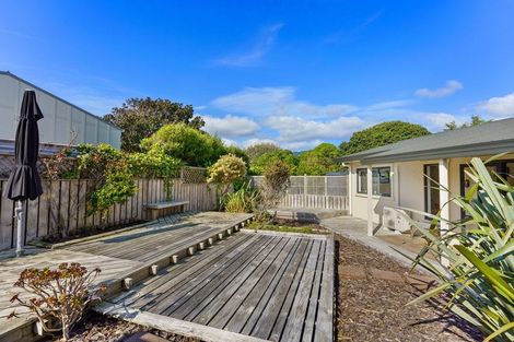 Photo of property in 283 Peka Peka Road, Peka Peka, Waikanae, 5391