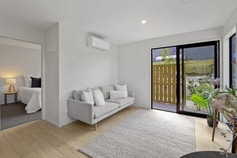 Photo of property in 21 Waterfowl Road, Jacks Point, Queenstown, 9371