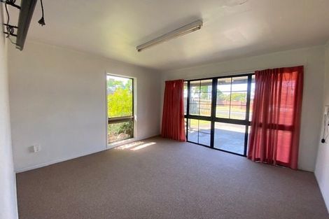 Photo of property in 1 Skilling Place, Farm Cove, Auckland, 2012