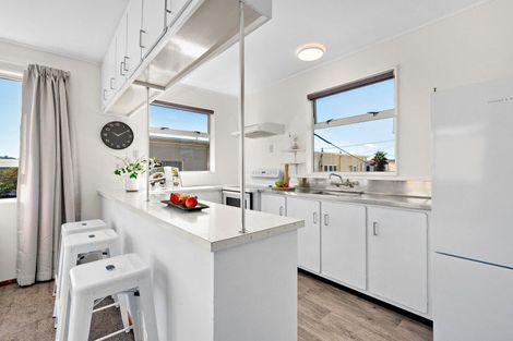 Photo of property in 16f2 Ross Street, Kilbirnie, Wellington, 6022