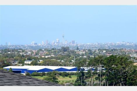 Photo of property in 218 Metcalfe Road, Ranui, Auckland, 0612